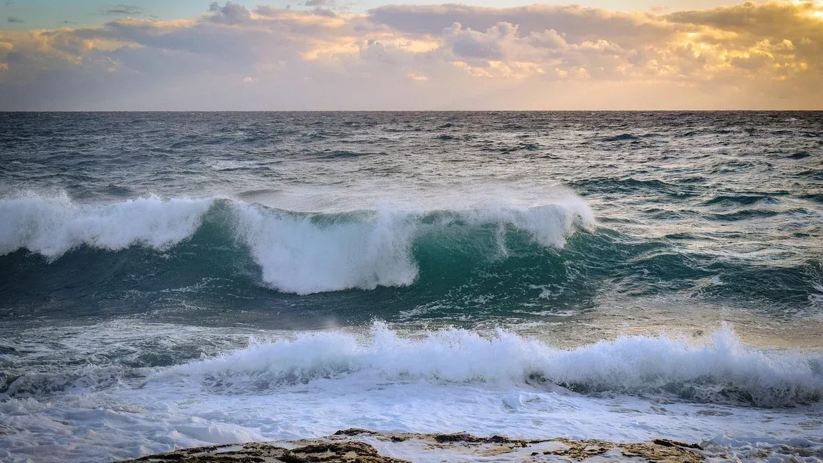 Altezza delle onde e periodo: perché due mari con la stessa onda possono essere diversi